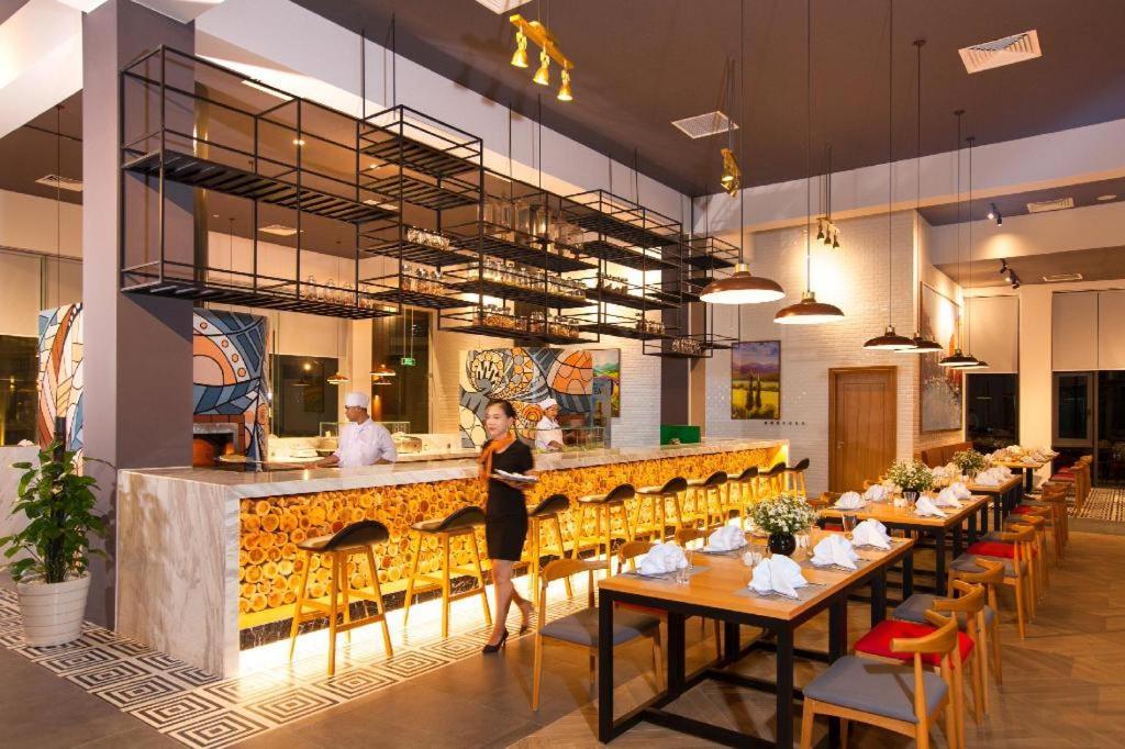 边和 Vinoasis Phu Quoc酒店 外观 照片